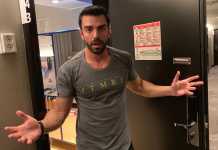 INVADI O QUARTO DO CAUÊ MP E ELE JOGOU MINHA GUERRA DO CLASH ROYALE